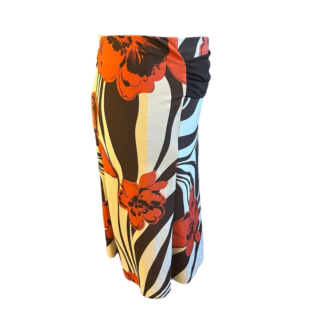 Tropical Floral Print Ladies Skirt Sz Small Lucite Round Tortoise Buckle Decor- - Picture 3 of 12